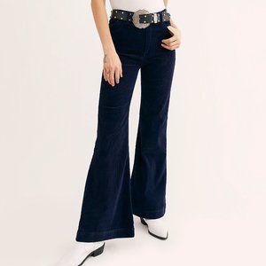 NWOT Rolla's Corduroy Flare Jeans Midnight Blue 29